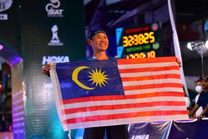 BIB: 323825, 100, 330
                            <button type="button" onclick="openModal(21801243)" class="btn btn-primary btn-sm float-right btn-popup" data-toggle="modal" data-target=".modal-high-quality">
                        <i class="fas fa-shopping-cart"></i> Add to Cart
                    </button>
                                            <button type="button" onclick="isThisMe(21801243, true)" class="btn btn-success btn-sm float-right btn-popup btn-isme hidden" data-toggle="tooltip" data-placement="bottom" title="นี่คือรูปของคุณใช่ไหม คลิกที่นี่เพื่อเอาเข้าอัลบั้ม">
                        <i class="fas fa-plus"></i> Add to album
                    </button>
                    <button type="button" onclick="isThisMe(21801243, false)" class="btn btn-warning btn-sm float-right btn-popup btn-isnotme hidden">
                        <i class="fas fa-ban"></i> Remove from album
                    </button>